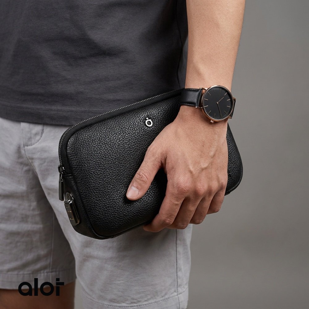 حقيبة ألوت Sovereign Pouch بقفل بصمة – جلد صناعي مقاوم للماء [اسود] 6